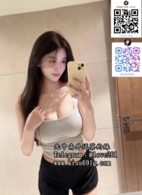 新年快樂！！ 祝你心想事成喲  敏安 167/D+/24歲 #雙北 天然美乳 誘人曲線 雙峰讓你迷