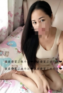 鳳梅  163.D.60kg.40歲 人妻 超溫柔的 皮膚白   口交超厲害性...