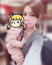 佳欣 162.D.26.48 單身媽媽 被老公拋棄的可憐女人 一個人帶...