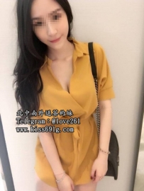 珍珍162/C/24歲 行政人員 臉蛋漂亮 有氣質   身上還時不時的...